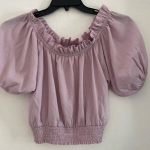 47% linen shirt, very soft, comfy fabric, it’s good for the summer weather.